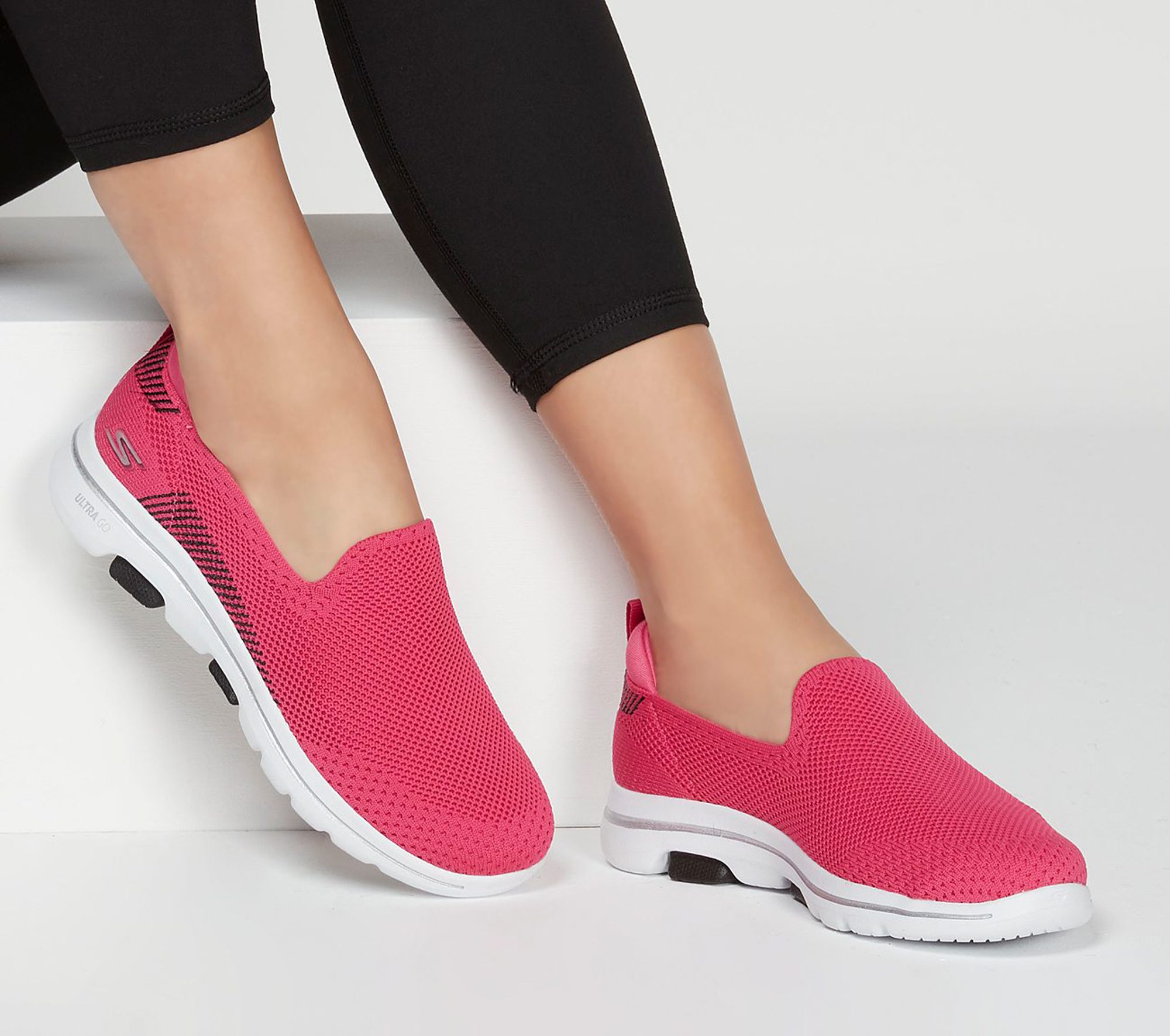 Skechers GOwalk 5 - Prized Pink / Black 15900 PKBK - Womens Trainers ...