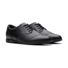 Finja Brogue Youth