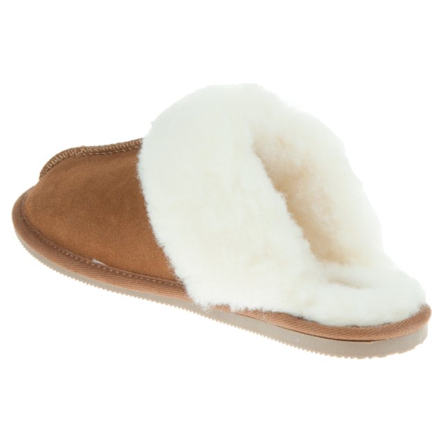 Clarks sales sheepskin slippers