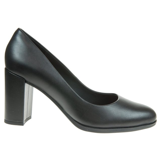 Clarks block sales heel court shoes