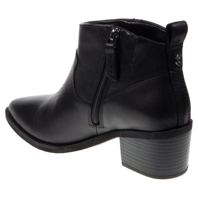 Clarks brooklyn sky boots best sale