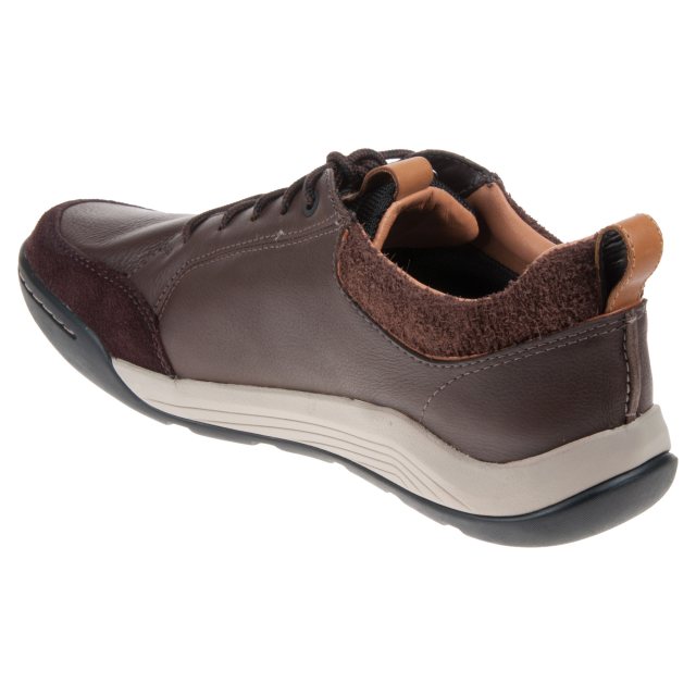 clarks shoes geelong