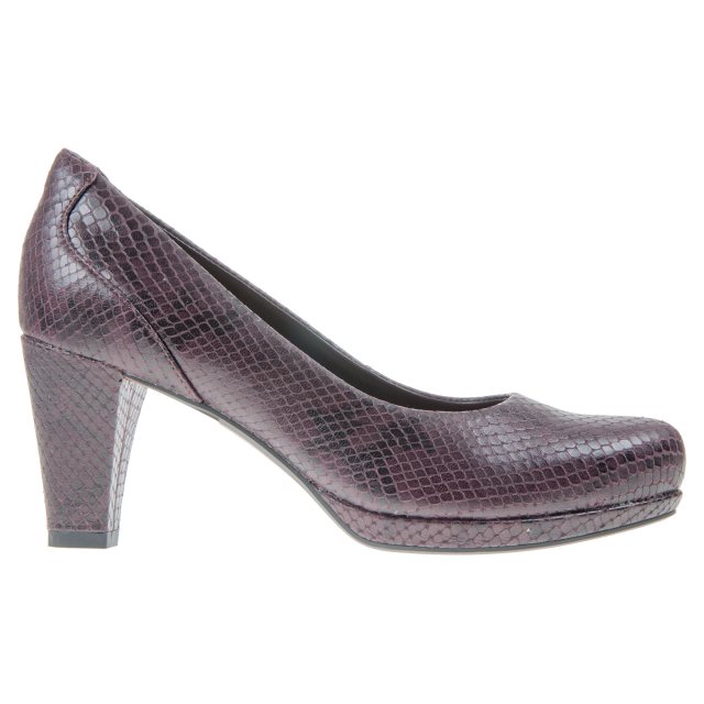 Clarks deals chorus shoes